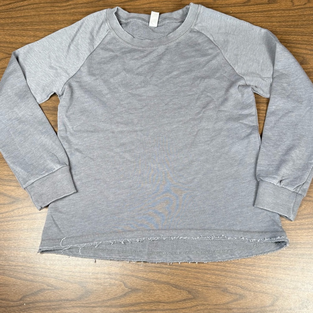 Alternative Apparel Womens, Medium, Nickle Gray Crew Neck, distressed hem cotton